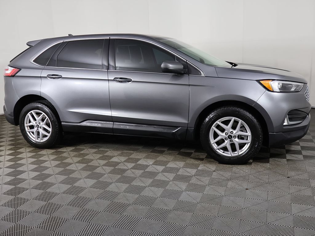Used 2024 Ford Edge SEL w/ Convenience Package AWD/4WD image 16