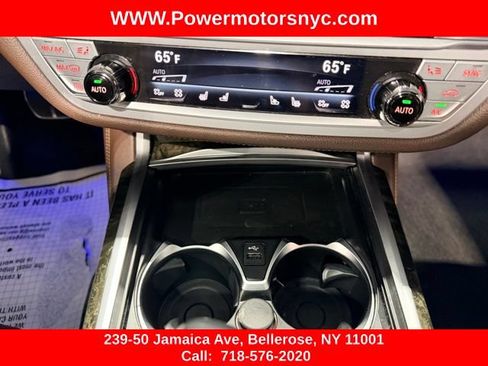 Used 2021 BMW 750i xDrive w/ Executive Package AWD/4WD image 35