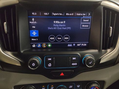 Used 2019 GMC Terrain SLT w/ Preferred Package image 25