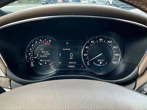Used 2018 Lincoln MKC Reserve w/ Lincoln MKC Climate Package AWD/4WD image 13