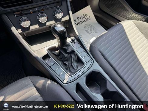 Certified 2023 Volkswagen Jetta S FWD image 29