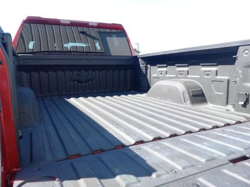 Certified 2025 Chevrolet Silverado 1500 RST AWD/4WD image 28