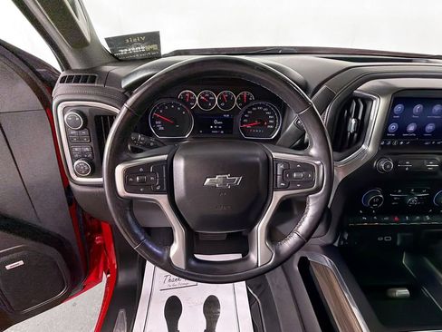 Used 2019 Chevrolet Silverado 1500 LT Trail Boss AWD/4WD image 11