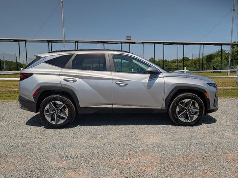 Used 2026 Hyundai Tucson SEL Plus AWD/4WD image 4