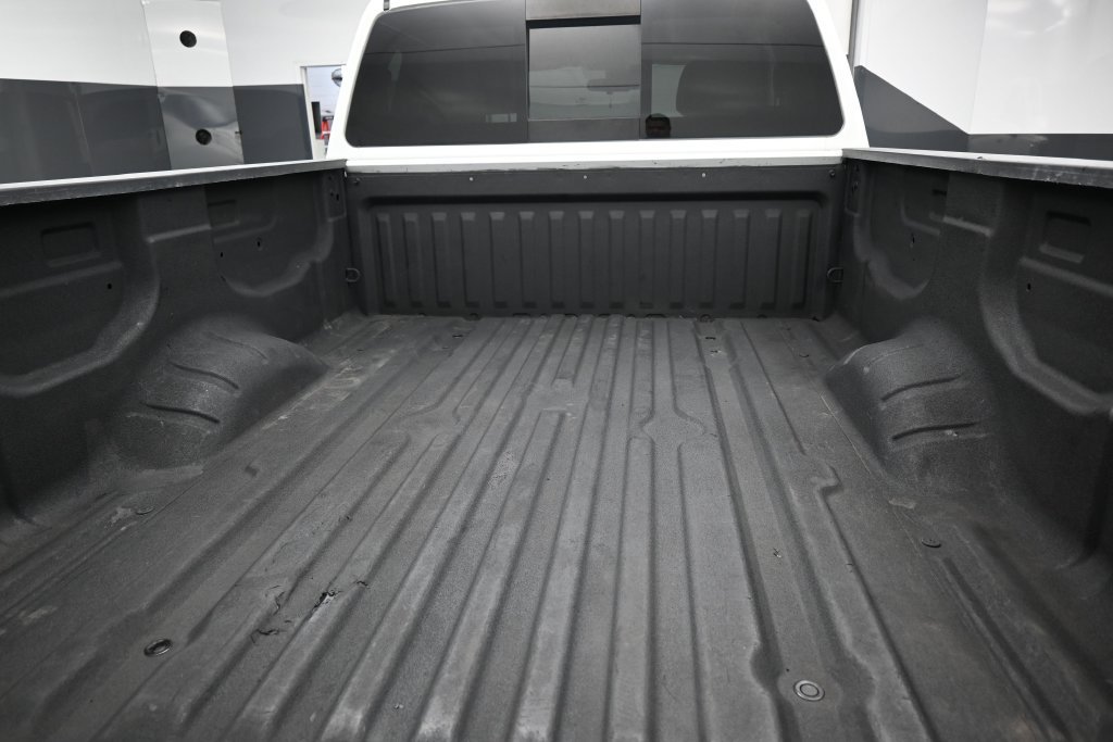 Used 2021 Nissan Titan S w/ S Utility Package RWD image 26