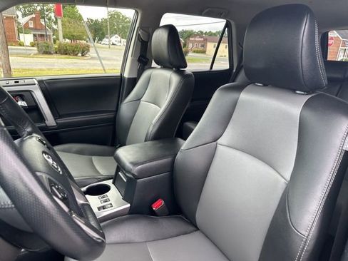 Used 2024 Toyota 4Runner SR5 Premium image 14