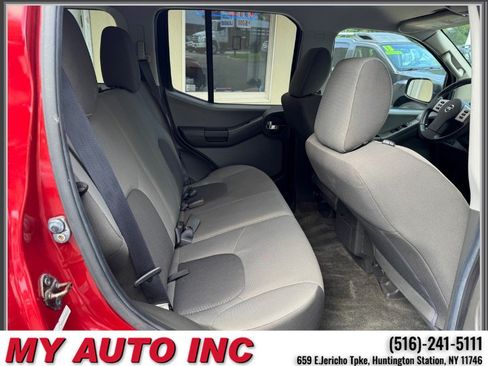 Used 2014 Nissan Xterra X AWD/4WD image 28