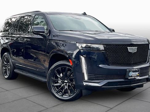 Used 2024 Cadillac Escalade Sport Platinum w/ LPO, ONYX Package AWD/4WD image 5