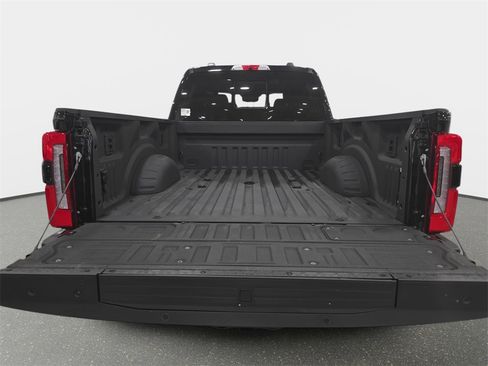 Used 2024 Ford F250 Limited w/ FX4 Off-Road Package image 29