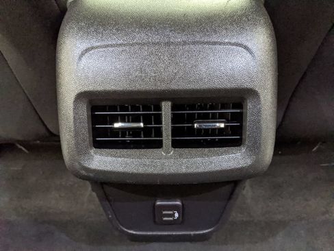 Used 2023 Chevrolet Equinox LT w/ LPO, Floor Liner Package AWD/4WD image 17