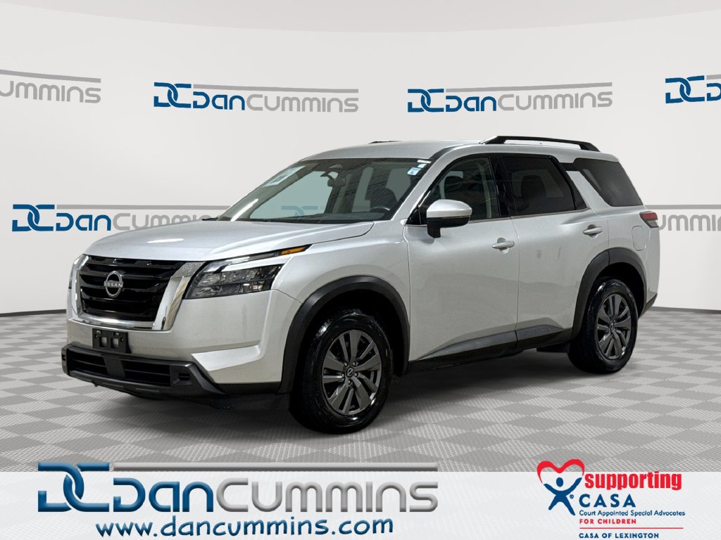 Used 2024 Nissan Pathfinder SV AWD/4WD image 1