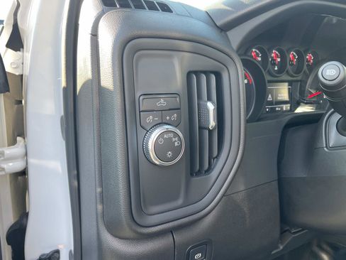 New 2024 GMC Sierra 3500 Pro image 19