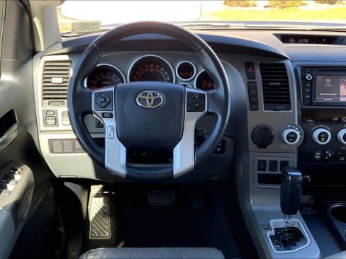 Used 2016 Toyota Sequoia SR5 image 6