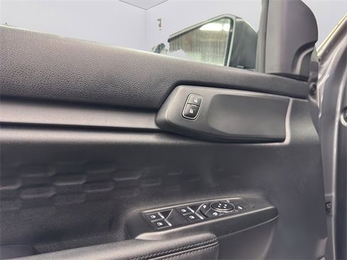 Used 2025 Ford Ranger XLT w/ Equipment Group 301A High image 12