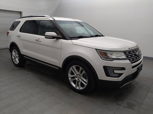 Used 2016 Ford Explorer Limited w/ Equipment Group 301A image 11