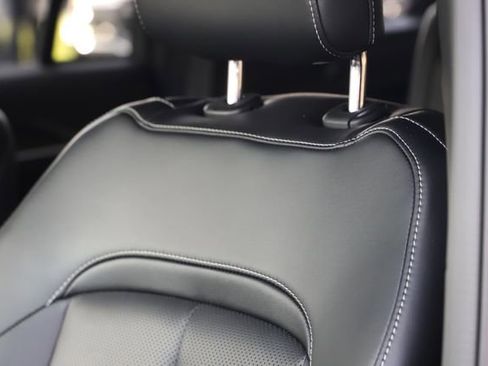 New 2026 Jeep Grand Cherokee Limited image 10