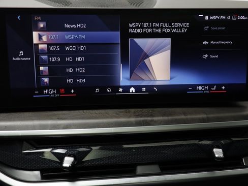 Certified 2024 BMW X7 xDrive40i w/ M Sport Package image 8