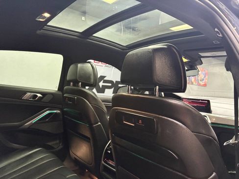 Used 2020 BMW X6 M50i image 55