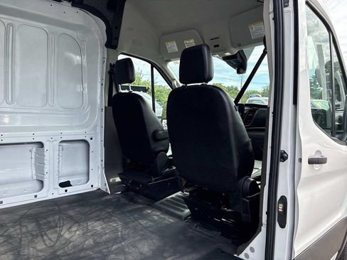 Used 2024 Ford Transit 250 148 High Roof RWD image 11