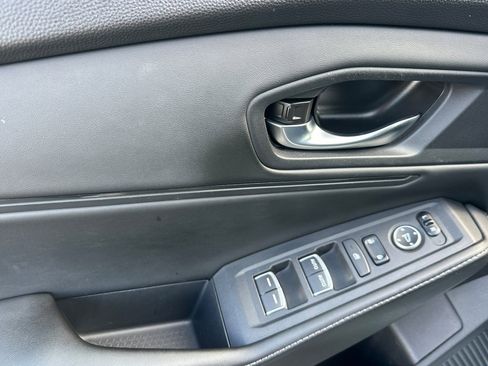 Used 2023 Honda Accord Sport image 11