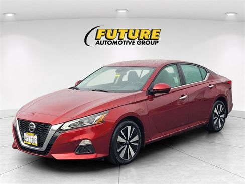 Used 2022 Nissan Altima 2.5 SV image 3