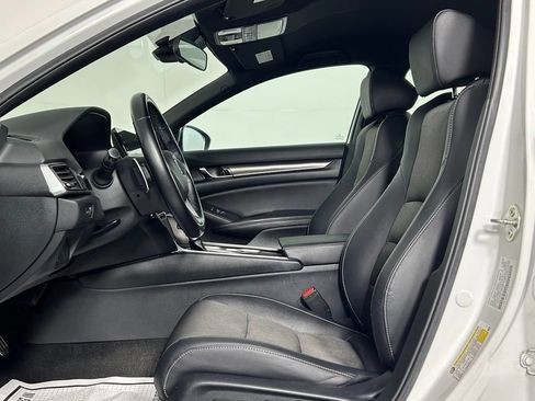 Used 2020 Honda Accord Sport image 29