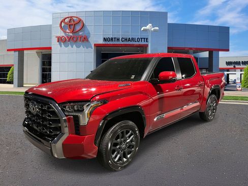 Used 2025 Toyota Tundra Platinum AWD/4WD image 4
