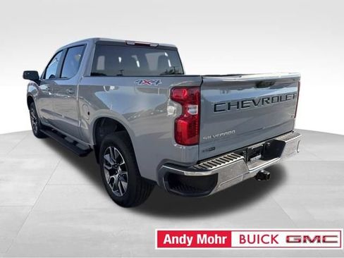 Used 2024 Chevrolet Silverado 1500 LT AWD/4WD image 9