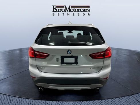 Used 2019 BMW X1 xDrive28i w/ Convenience Package AWD/4WD image 4