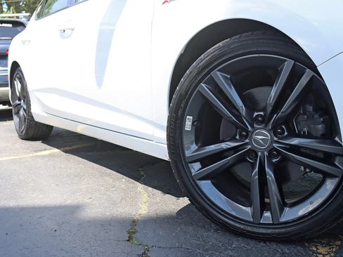 Used 2024 Acura Integra A-Spec FWD image 5