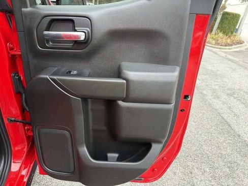 Used 2019 Chevrolet Silverado 1500 Custom Trail Boss image 19