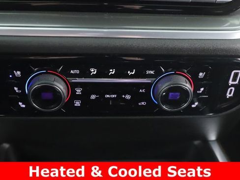 Used 2024 Chevrolet Silverado 2500 High Country w/ High Country Premium Package AWD/4WD image 4