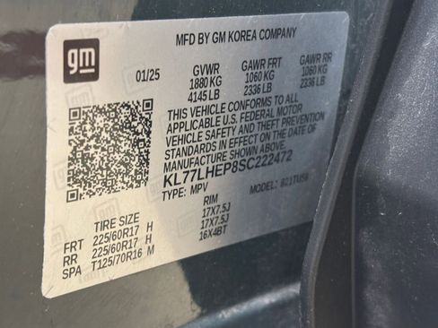 Used 2025 Chevrolet Trax LT image 28