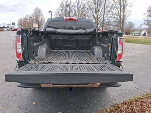 Used 2018 GMC Canyon SLT w/ Trailering Package image 5