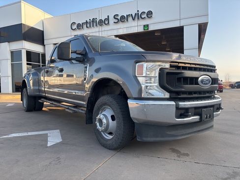 Used 2021 Ford F350 XL w/ Power Equipment Group image 1