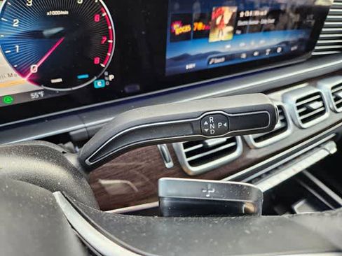 Certified 2025 Mercedes-Benz GLS 450 GLS 450 image 34