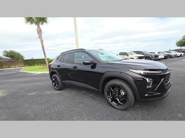 New 2026 Chevrolet Trax LT w/ Sunroof Package FWD image 25