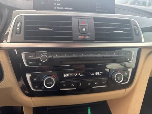 Used 2020 BMW 430i xDrive Convertible w/ Convenience Package image 11