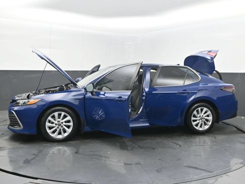 Used 2023 Toyota Camry LE FWD image 44