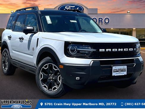 New 2026 Ford Bronco Sport Outer Banks w/ Outer Banks Tech Package+ AWD/4WD image 1