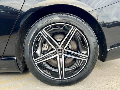 Certified 2024 Mercedes-Benz EQS 580 4MATIC Sedan image 14