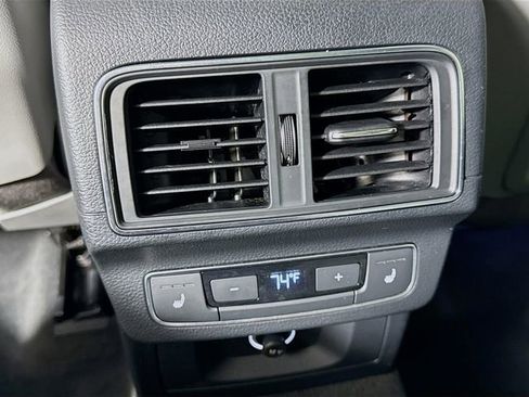 Used 2018 Audi Q5 2.0T Premium Plus w/ Premium Plus Package image 26