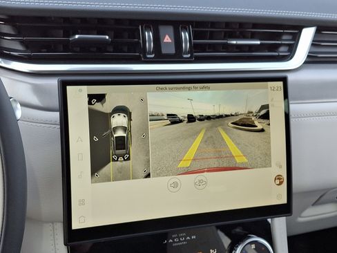 New 2026 Jaguar F-PACE R-Dynamic S image 17