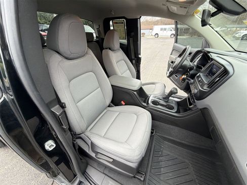 Used 2020 Chevrolet Colorado W/T w/ Custom Special Edition image 24