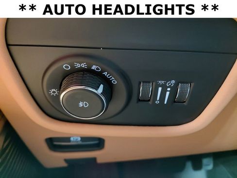 Certified 2022 Jeep Grand Cherokee Summit image 34