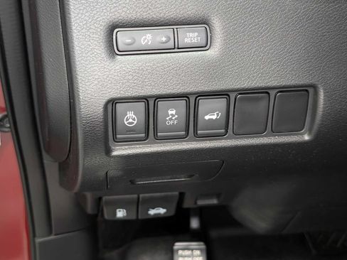 Used 2018 Nissan Murano SL w/ Moonroof Package AWD/4WD image 38