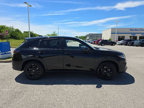 New 2026 Honda HR-V Sport image 6