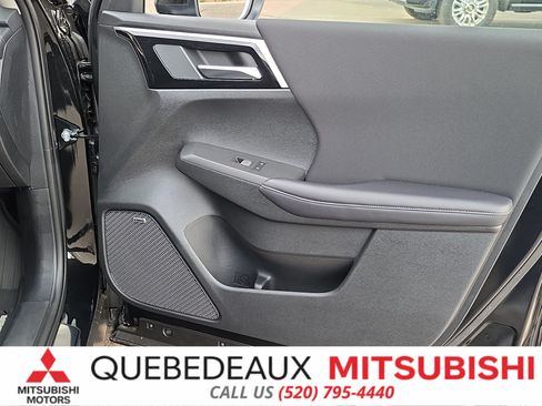 New 2026 Mitsubishi Outlander ES FWD image 30