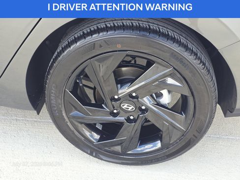 Certified 2026 Hyundai Elantra Sport FWD image 10