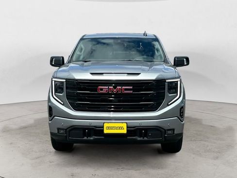 Used 2025 GMC Sierra 1500 Elevation w/ Elevation Premium Package AWD/4WD image 8